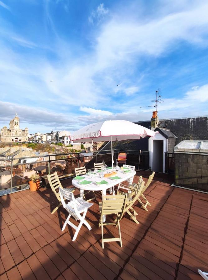 Le Balcon Des Vents Apartment Granville Bagian luar foto