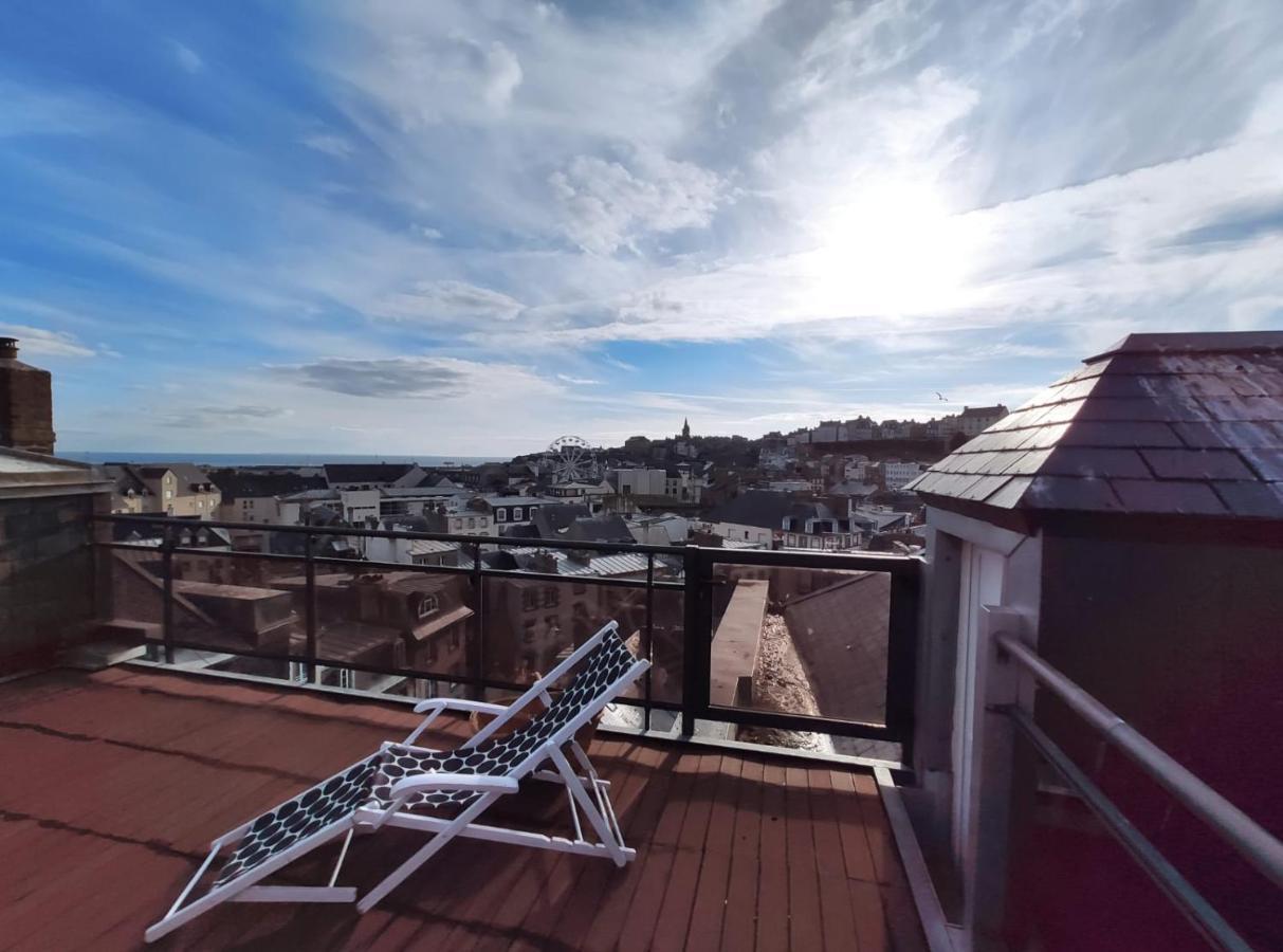 Le Balcon Des Vents Apartment Granville Bagian luar foto