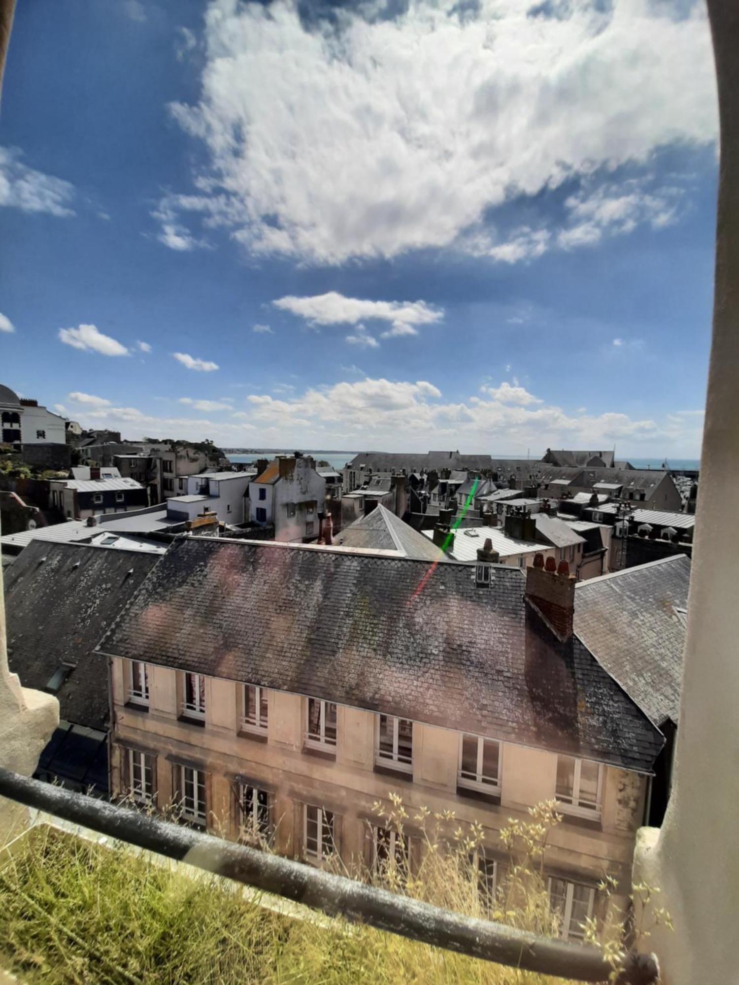 Le Balcon Des Vents Apartment Granville Bagian luar foto