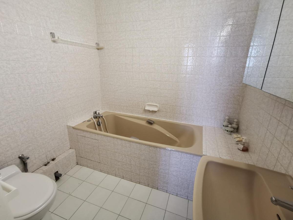 Le Balcon Des Vents Apartment Granville Bagian luar foto