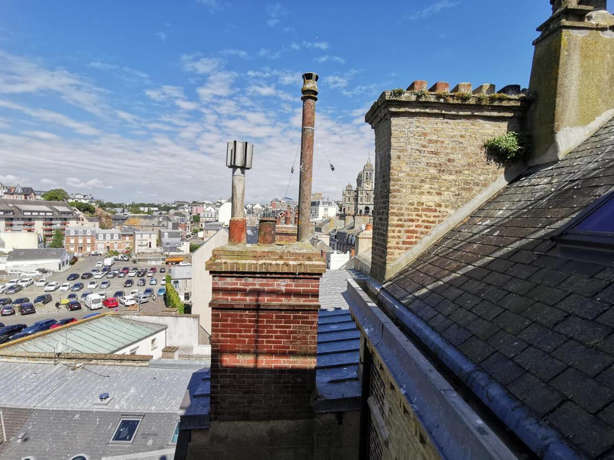 Le Balcon Des Vents Apartment Granville Bagian luar foto